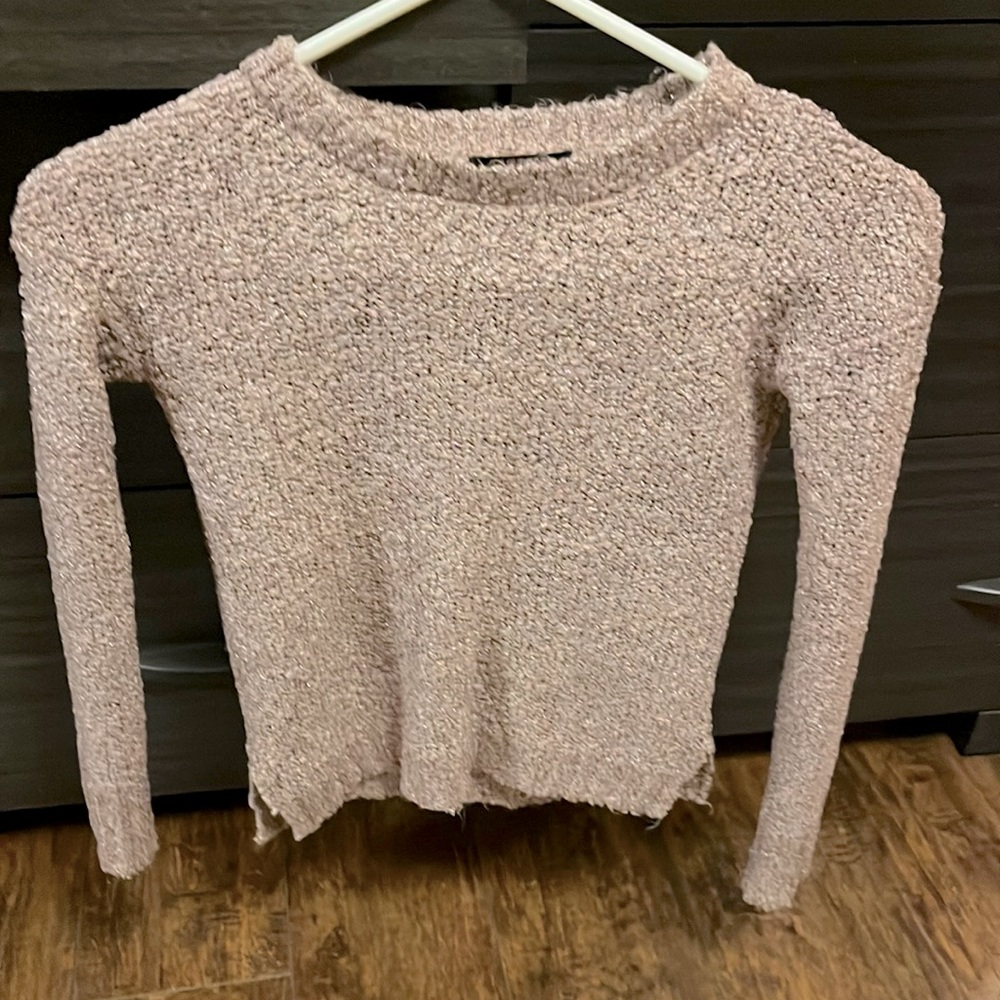 Girls sweater.